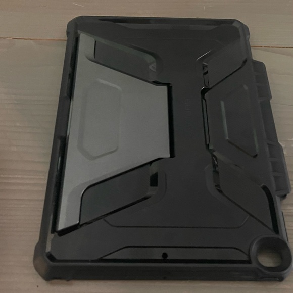 Ipad 7th generation 32gb wifi - Picture 4 of 4